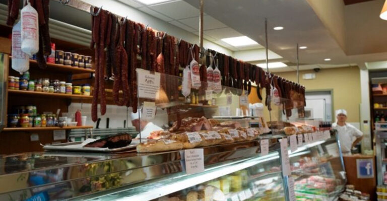 This Fourth-Generation New Jersey Butcher Shop Still Makes Sausages the Old-Fashioned Way