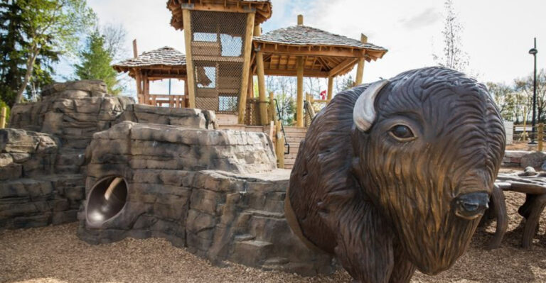 This Hidden Nature Playground in Illinois Is Every Kid’s Dream