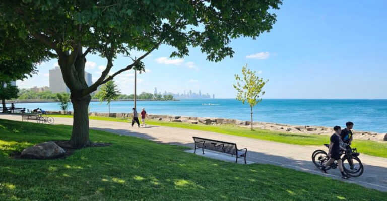 This Illinois Lakefront Spot Offers Skyline Views Without the Usual Beach-Day Feel