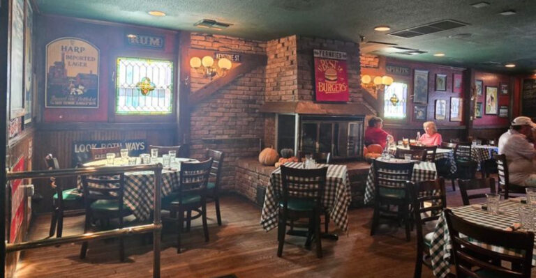 This Jersey Shore Landmark Serves Massive Char-Grilled Burgers and Authentic Key Lime Pie