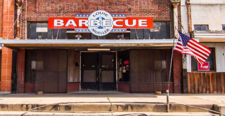 This Legendary Texas BBQ Institution Draws Visitors From Four States