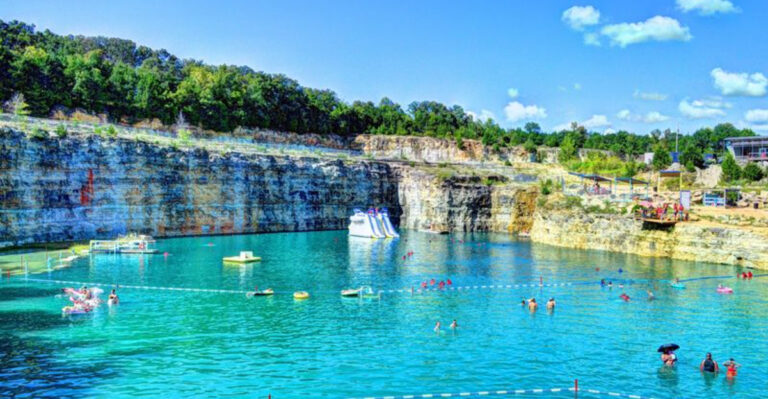This Missouri Quarry Became A Crystal-Blue Summer Waterpark You Have To See