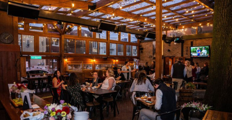 This New Jersey Neighborhood Pub Serves Comfort Food With a Creative Twist