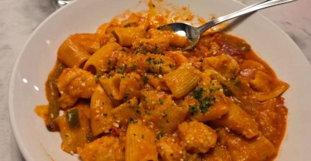 This New York Restaurant Has Turned Wednesday Into Chicken Riggies Night