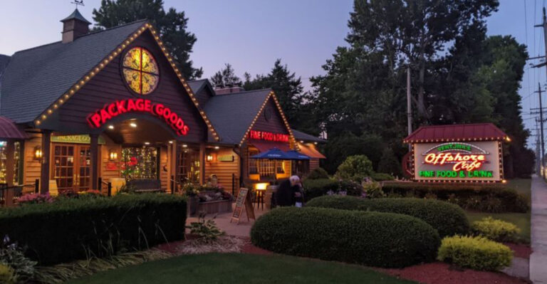 This Northfield Restaurant Has New Jersey Talking About Its Famous Pizza Bread