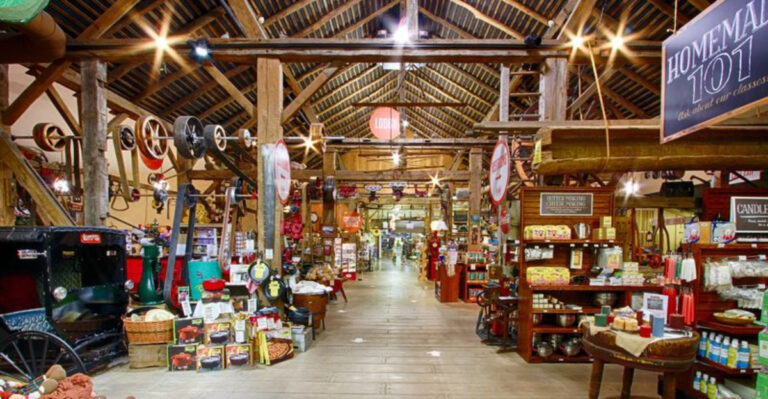 This Ohio Country Store Makes Every Visit Feel Like A Treasure Hunt