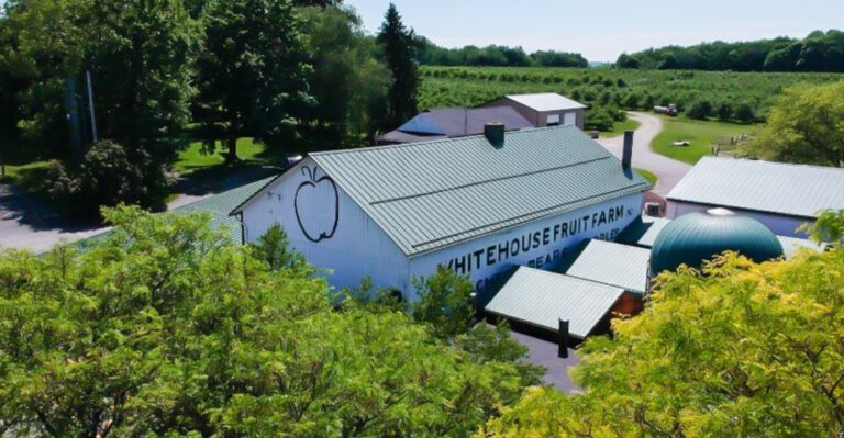 This Ohio Garden Market Has Its Own Bakery And You’ll Want To Stay All Day