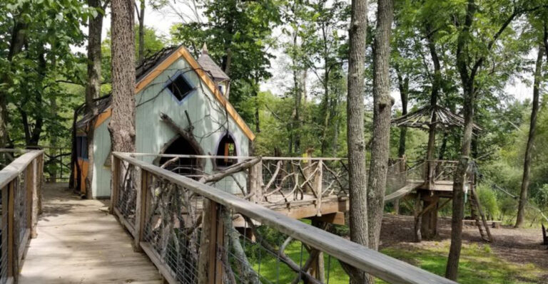 This Ohio Nature Playground Replaces Plastic Playsets With Treehouses, Trails, And Endless Exploration