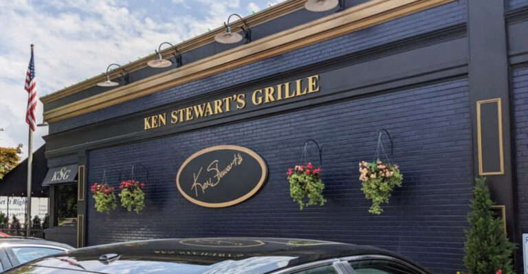 This Ohio Steakhouse Feels Like A Road Trip Reward For True Food Lovers