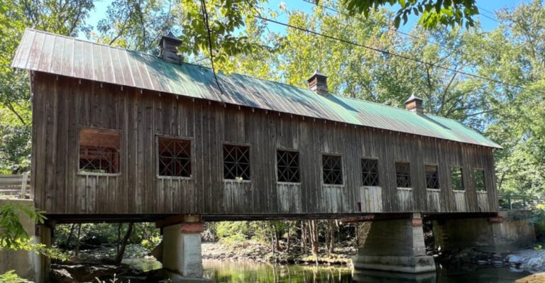 This Small Tennessee Mountain Town Offers Some Of The Smokies’ Most Breathtaking Scenery