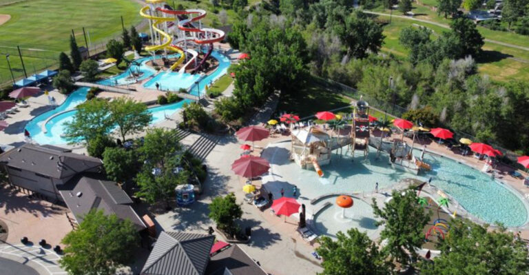 This Splashy Colorado Attraction Belongs on Every Family Day Trip List
