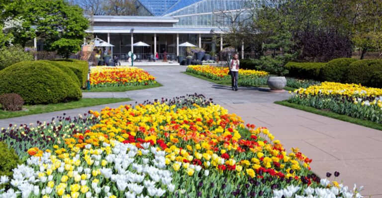This Stunning Ohio Garden Escape Feels Like A Breath Of Fresh Air