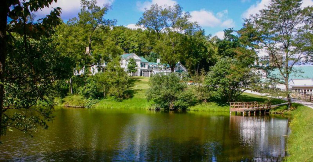 This Stunning Ohio State Park Is Exactly Where To Go For A Scenic Reset
