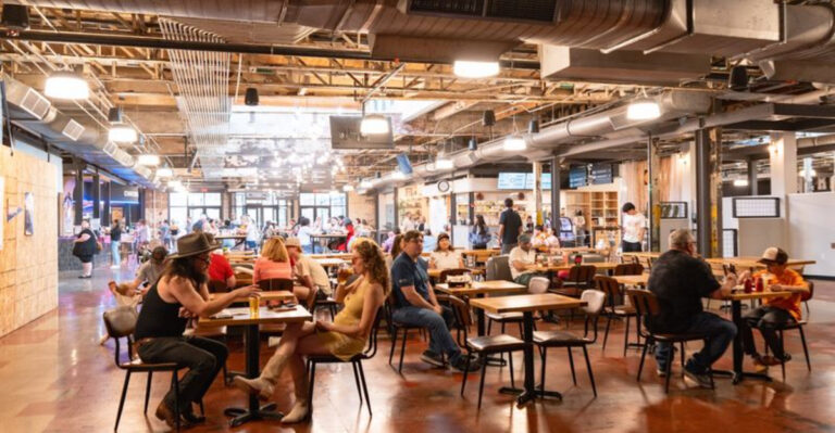 This Tennessee Restaurant Proves Gluten-Free Asian Food Can Be Full Of Flavor