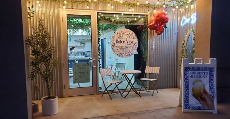 This Texas Dessert Spot Serves Italian-Style Lemon Sorbet Inside A Frozen Lemon