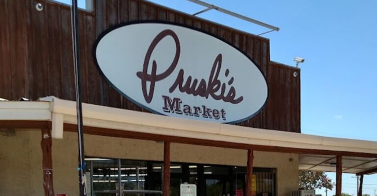 This Texas Meat Market Makes Its Sausages Fresh Every Morning From Old Family Recipes