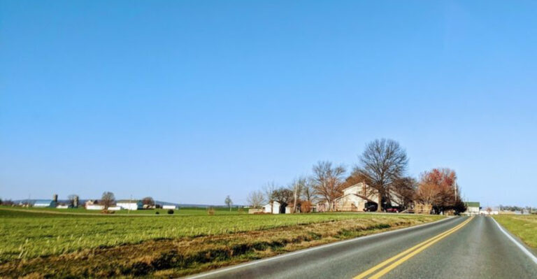 This Tiny Amish Town in Pennsylvania Feels Perfect for Stress-Free Trips
