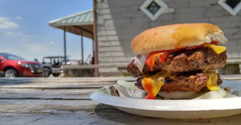 This Tiny General Store in Illinois Serves Some of the Best Burgers Around