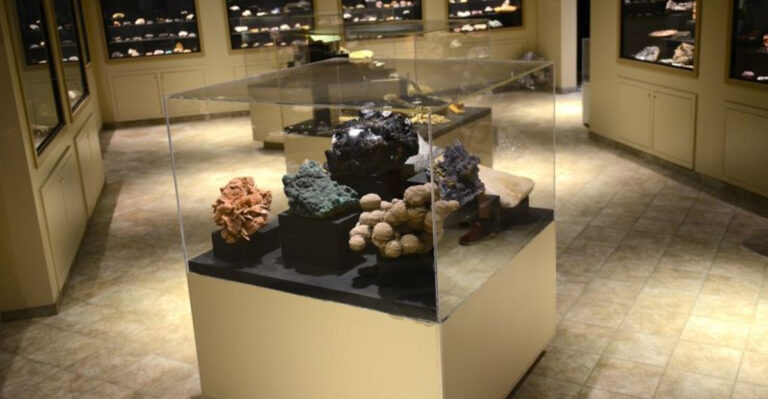 This Unique Mineral Museum In Ohio Is A Dream Come True For Rock Collectors