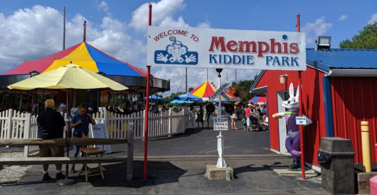 This Vintage Ohio Park Still Offers The Kind Of Family Fun People Never Forget