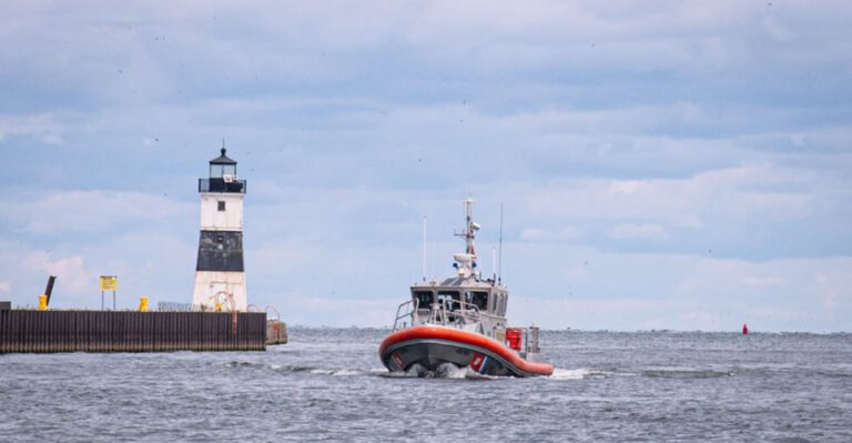 We Took 10 Pennsylvania Boat Tours and the Views Were Absolutely Stunning