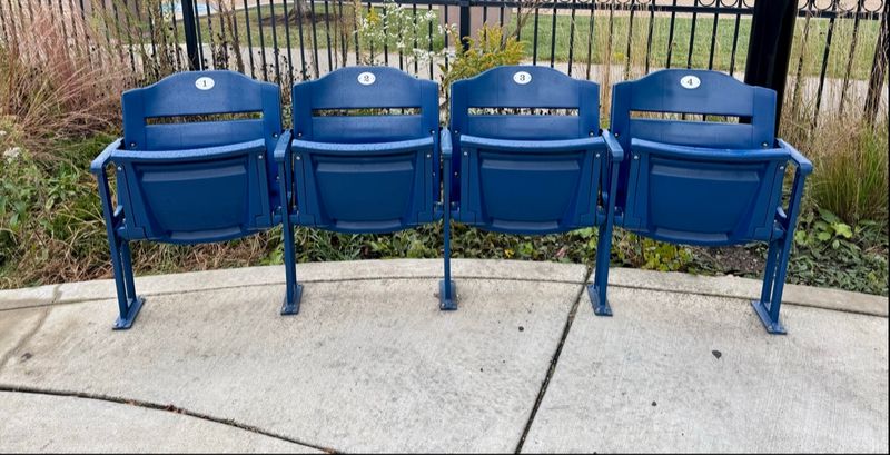 Shade, Seating, and the Small Details That Save a Summer Outing Shade, Seating, and the Small Details That Save a Summer Outing