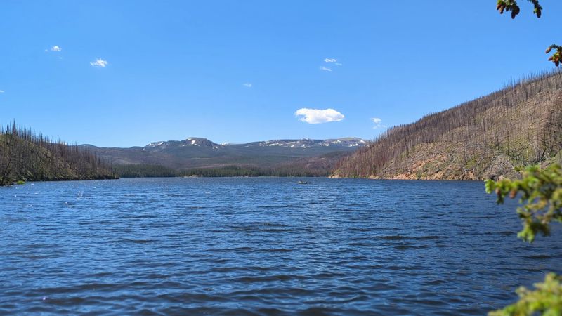 Ranger Lakes, Willow Flats, and the Pullouts That Deserve Your Time Ranger Lakes, Willow Flats, and the Pullouts That Deserve Your Time
