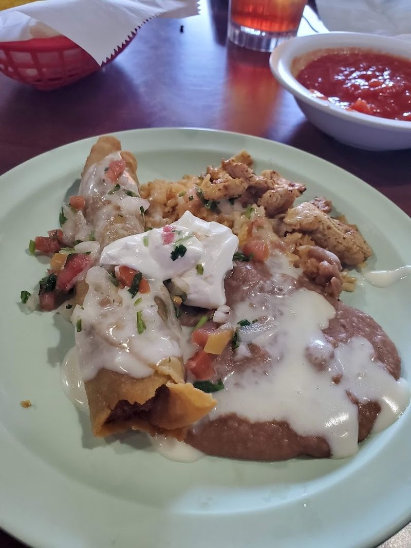 Carnitas Tacos Worth Stealing Bites From Your Dining Partner Carnitas Tacos Worth Stealing Bites From Your Dining Partner