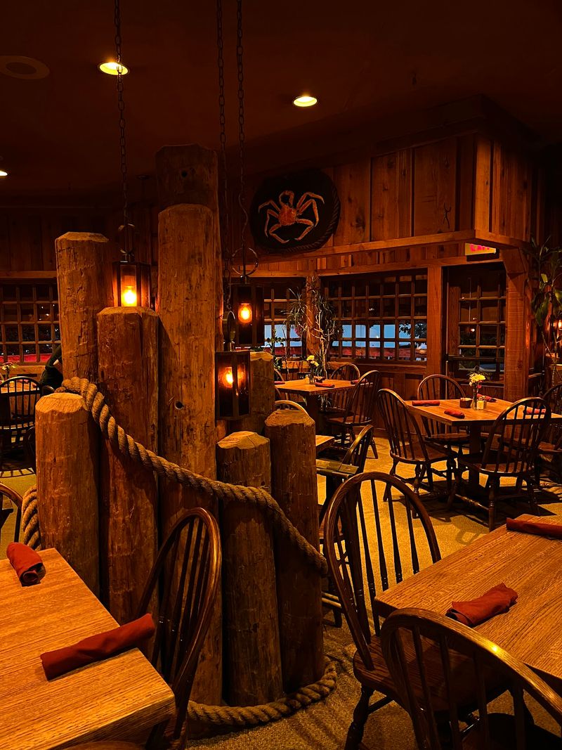 Fish House (Peoria)