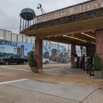 10 Charming Tennessee Towns to Visit Before Fall Crowds Take Over