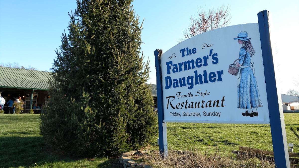 10 Tennessee Spots Serving Regional Favorites Worth Traveling For