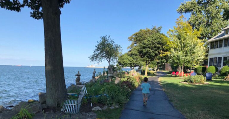 10 Small Ohio Lake Towns Where Time Seems To Stand Still