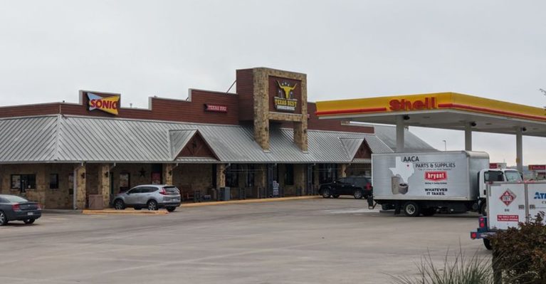 10 Texas Gas Stations Where the Food Is So Good, You’ll Forget You Stopped for Gas