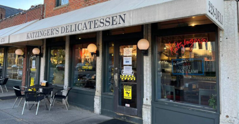 11 Budget-Friendly But Iconic Restaurants In Ohio That Locals Love