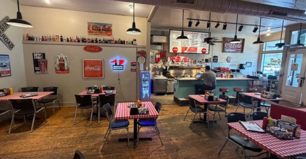 11 North Carolina Hole-in-the-Wall Restaurants That Locals Say Are Better Than the Fancy Spots