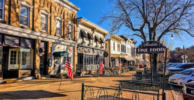 12 Of Ohio’s Most Beautiful Small Towns You Definitely Need To Experience