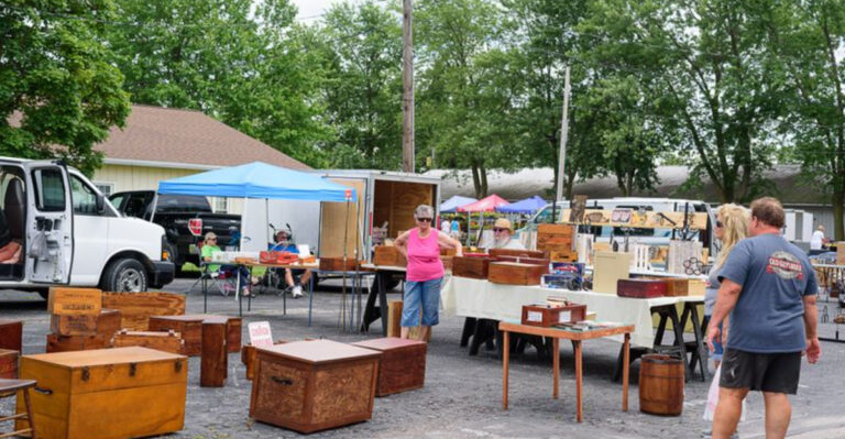 12 Ohio Flea Markets Every Bargain Hunter Should Visit