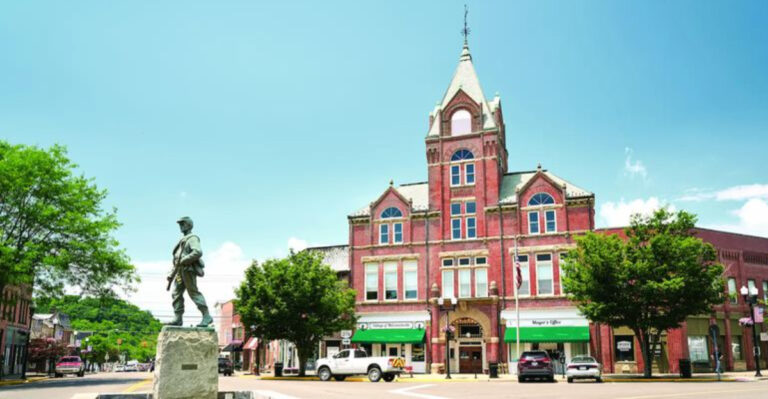12 Secret Towns In Ohio That Are More Charming Than You’d Expect