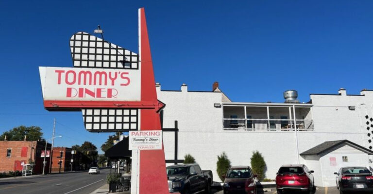 13 Family-Owned Ohio Restaurants With Incredible Meals For Under $20