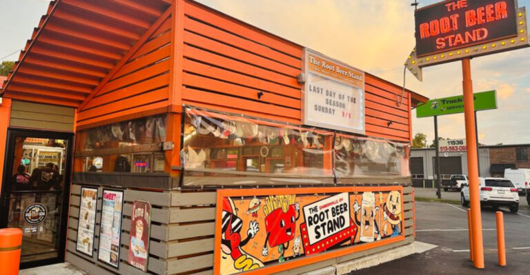 13 Ohio Drive-In Snack Counters Serving Pure Summer Nostalgia
