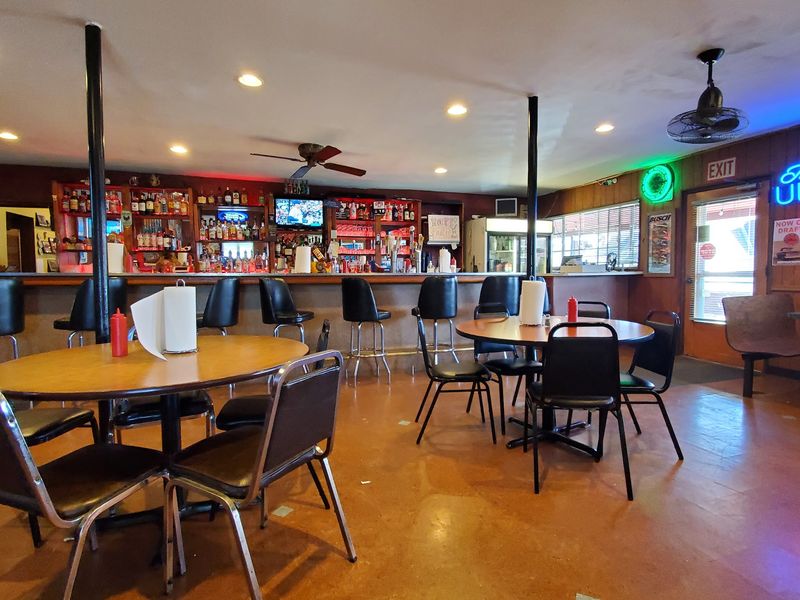 Stone's Family Restaurant (Millhousen) Stone's Family Restaurant (Millhousen)