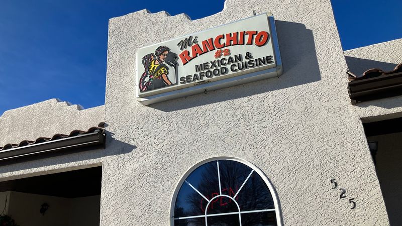 Mi Ranchito II (Pueblo) Mi Ranchito II (Pueblo)