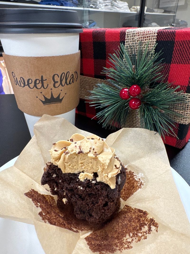 Sweet Ella’s (Pueblo) Sweet Ella’s (Pueblo)