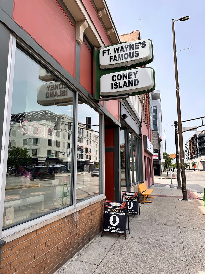 Fort Wayne’s Famous Coney Island (Fort Wayne) Fort Wayne’s Famous Coney Island (Fort Wayne)