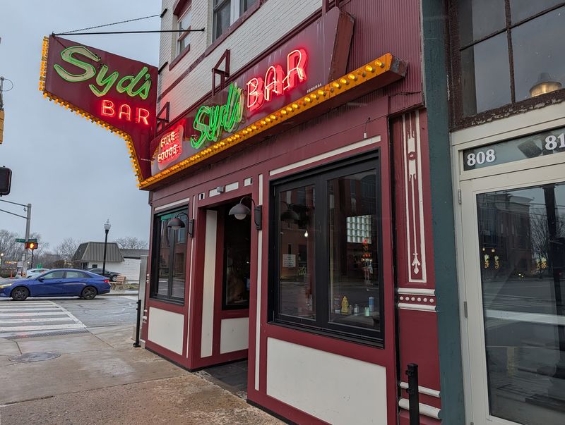 Brick, Barstools, and a Building With Real Presence