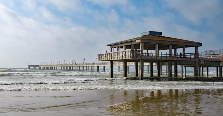 8 Texas Boardwalks And Piers That Make You Forget About The Rest Of The Day