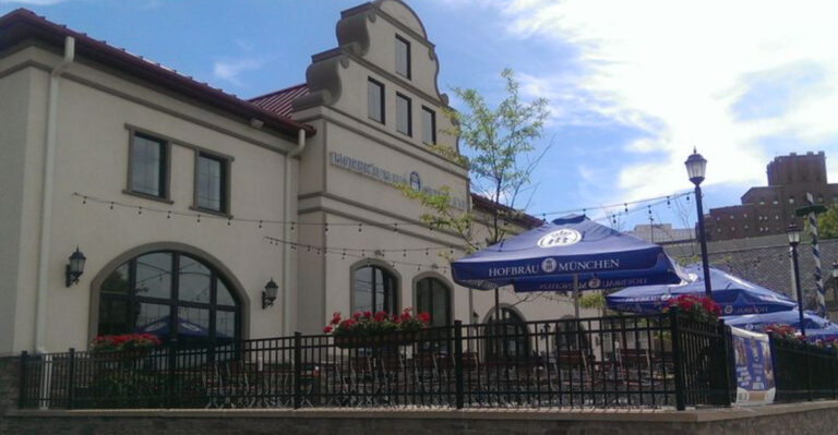 8 Traditional German Restaurants In Ohio That Serve Massive Schnitzels
