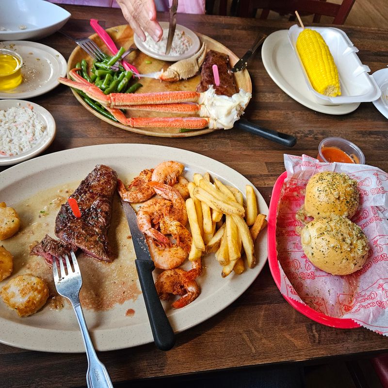 How to Order Smart When the Menu Tries to Tempt You Everywhere How to Order Smart When the Menu Tries to Tempt You Everywhere