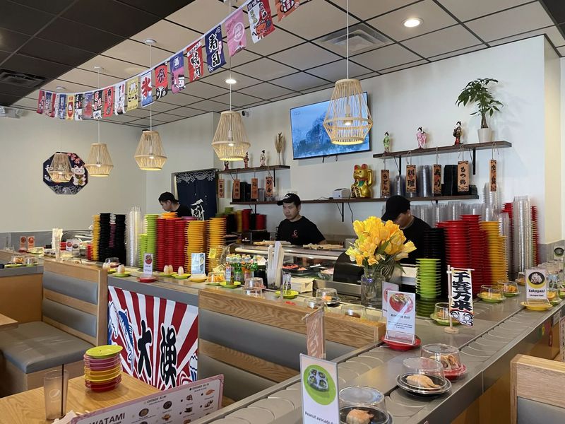 #9 Watami Revolving Sushi Bar, Parma