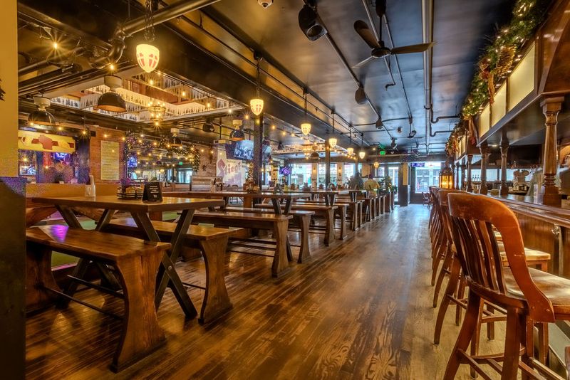 Rhein Haus Denver (Denver)